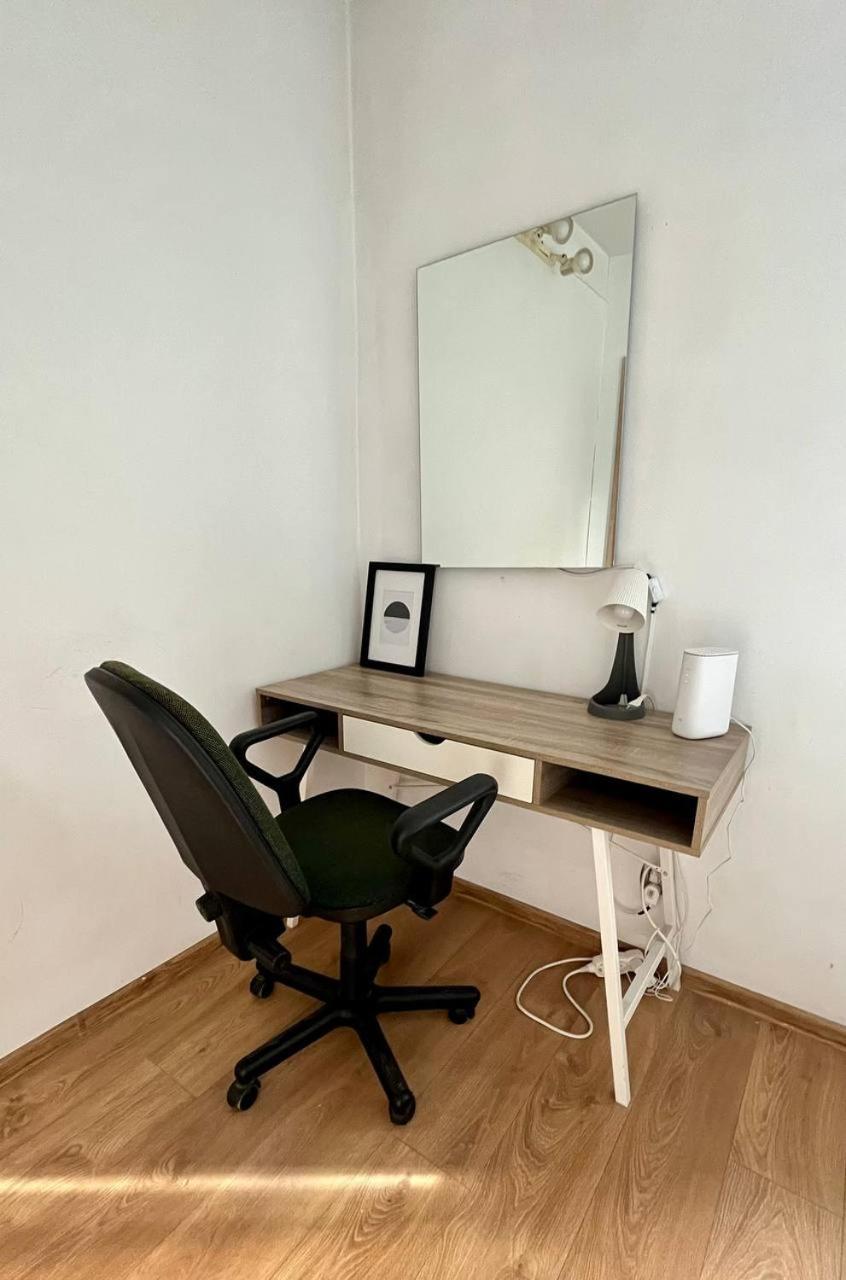 Comfy, Nice And Small Room In Krakow Exterior photo